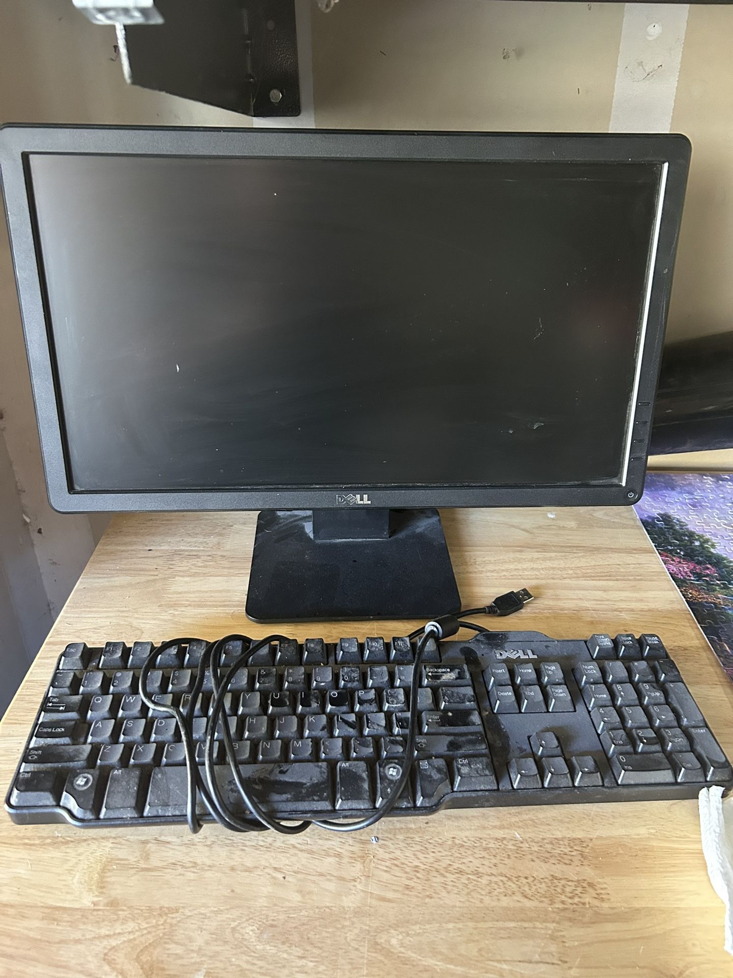 Dell 20" Monitor And Keyboard