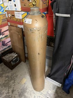 Reduce To SALE HELIUM TANK FULL 