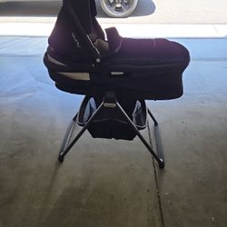 Nuna Demi Bassinet