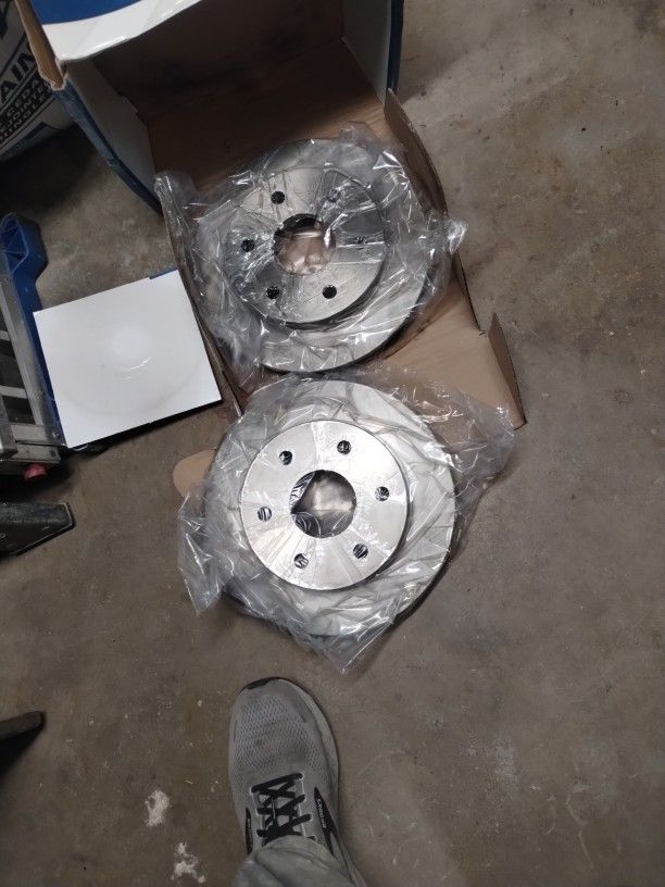 Brake Rotors Pads GMC Sierra