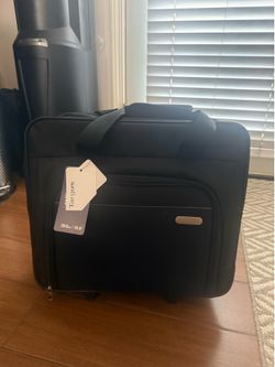 Targus rolling laptop bag 16”