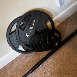 CAP Weight Plates And Weight Bar!! 2-45lbs, 4-10lbs, Weight Bar 45lbs 2pairs Of Clamps