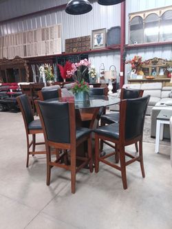 Dining Table Sets / Kitchen Tables