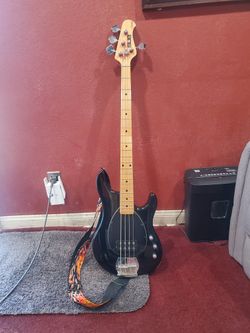 Bass can come with amp