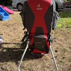 Free hiking Backpack Toddler (read Description)