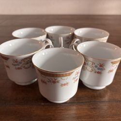 Vintage Crown Ming Fine China Teacup