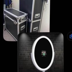 Mirror Photobooth Large Oval Two Way Turn Key 