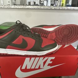Nike Dunks Size 11
