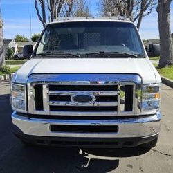 2014 FORD E250 VAN 