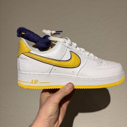 Nike Kobe Bryant Air Force 1 Lakers Home 🔥 Size 11 Brand New 