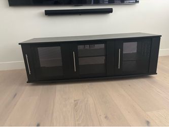 Media console