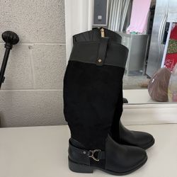 Black Winter Boots