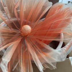 Large three piece stems flower stand 5’6“ tall - brand new, parties, banquets engagement, weddings