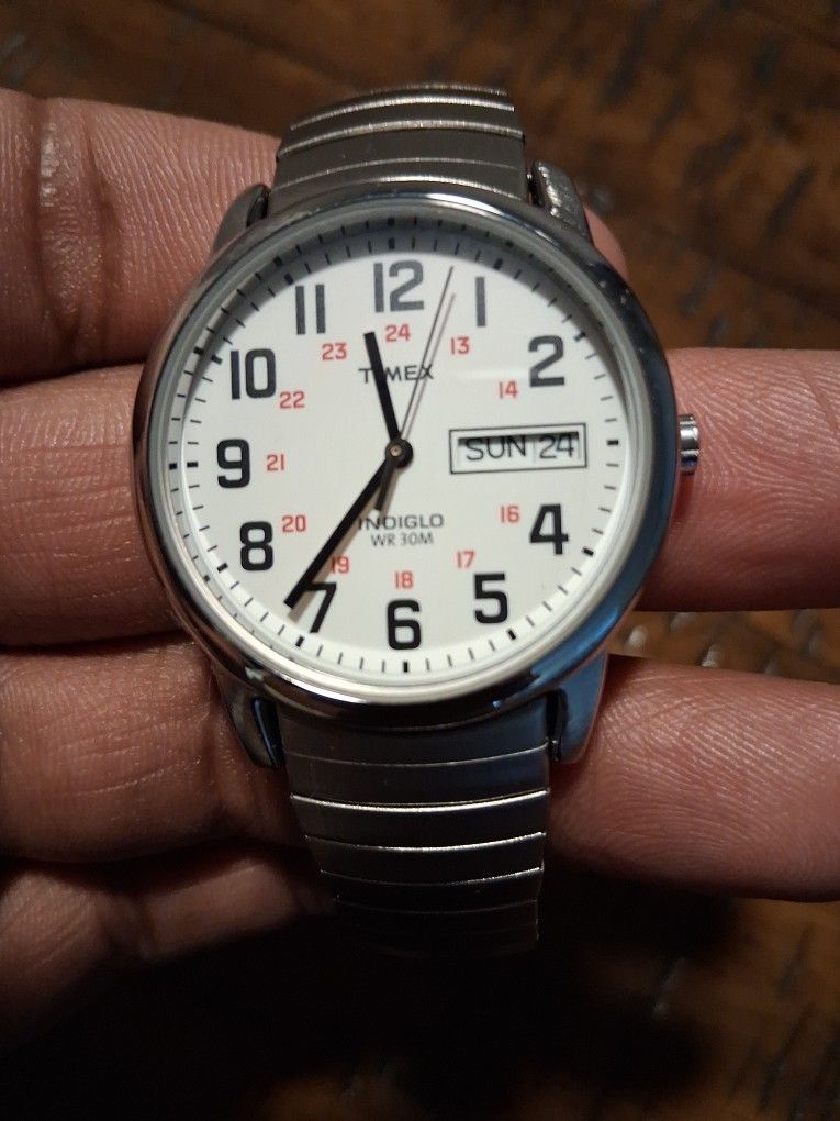 Timex T2N091 Men's Easy Reader Silver Stainless Steel Expansion Band Watch