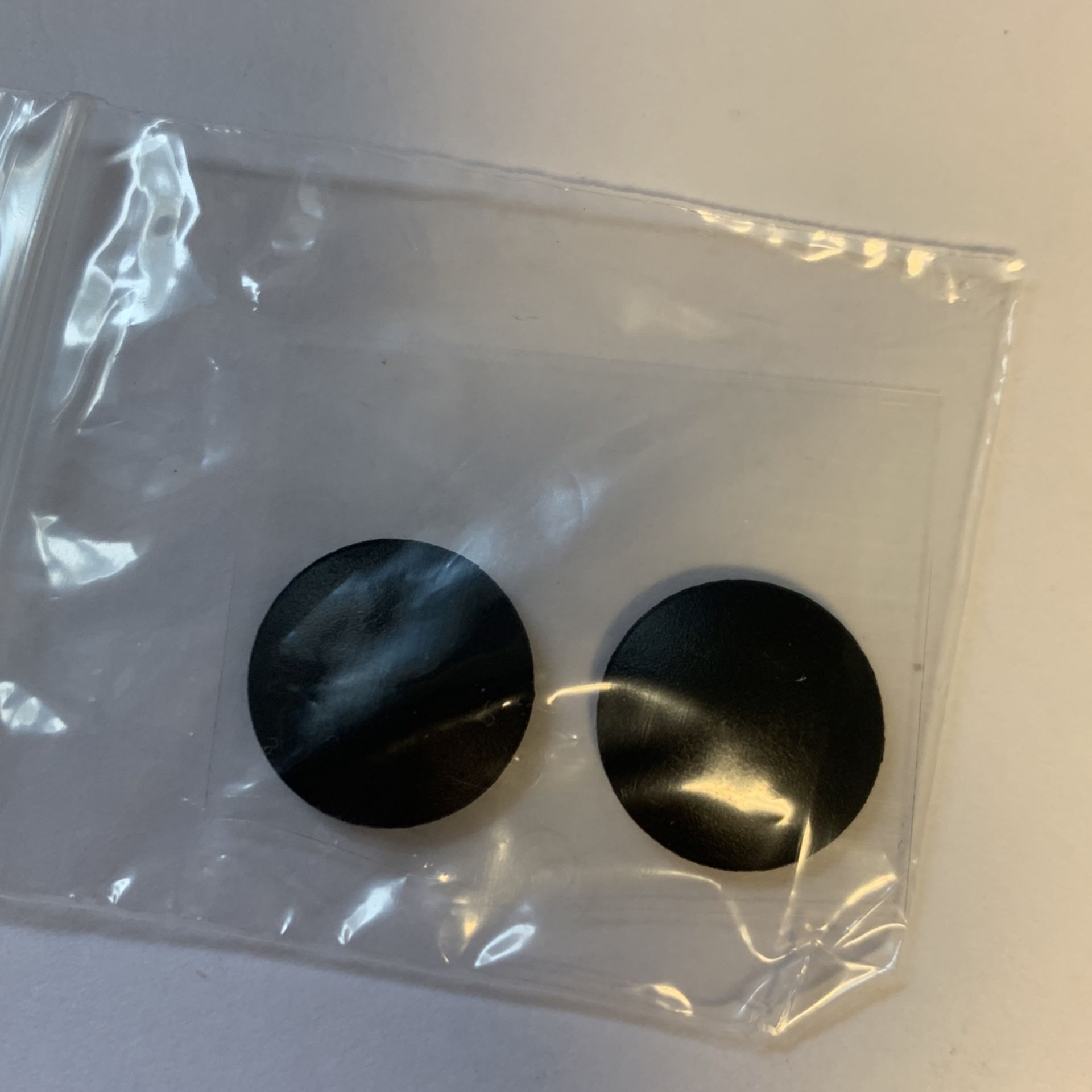 Two MacBook Pro or Air Rubber Feet