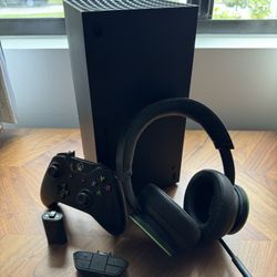 Xbox Series X + Wireless Headset