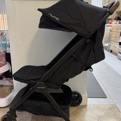 Nuna Trvl Stroller