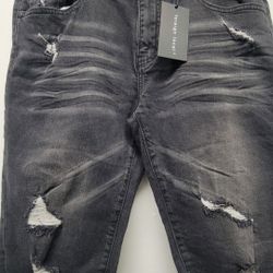 NWT FOREIGN LOCAL Ripped Black Jean Shorts for Men Size 32