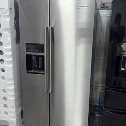 KitchenAid Refrigerator 