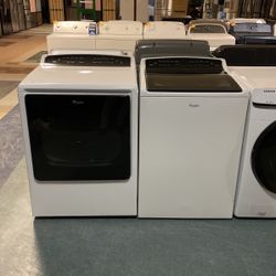 Whirlpool Cabrio Top Load Washer And Gas Dryer Set🔥