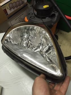 Mitsubishi eclipse headlight right side good condition