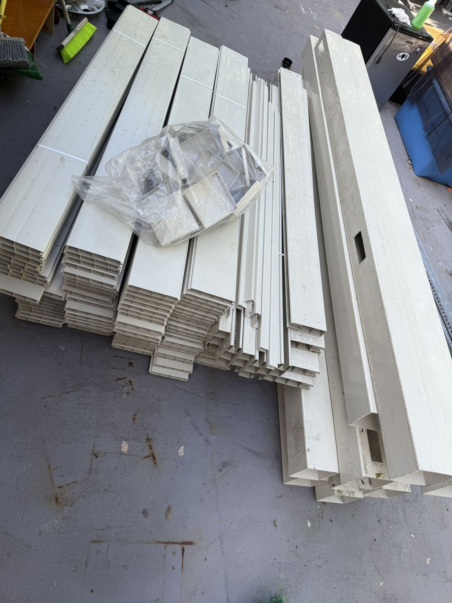 Vinyl Fence