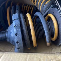 2016+ Subaru WRX OEM Suspension With Lowering Springs 