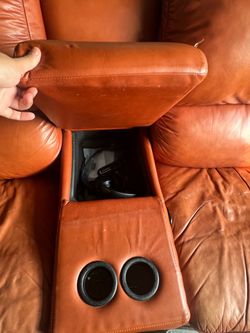 Leather Sectional with Pull Out