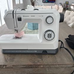 Sewing Machine ONYX
