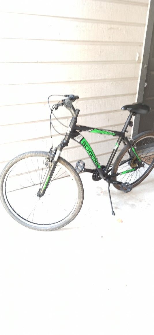 26" Schwinn Bike
