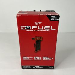 Milwaukee M12 Right Angle Die Grinder - TOOL ONLY 