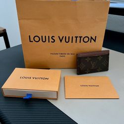 Louis Vuitton M61733 Monogram Card Holder