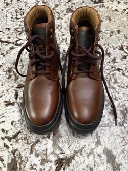 Johnston & Murphy Men’s Dress Shoes Size 9.5M – Made in Brazil – Leather