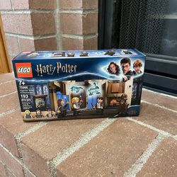Harry Potter Lego set, “Hogwarts Room of Requirement”. #75966