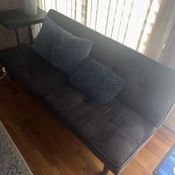 Futon couch 