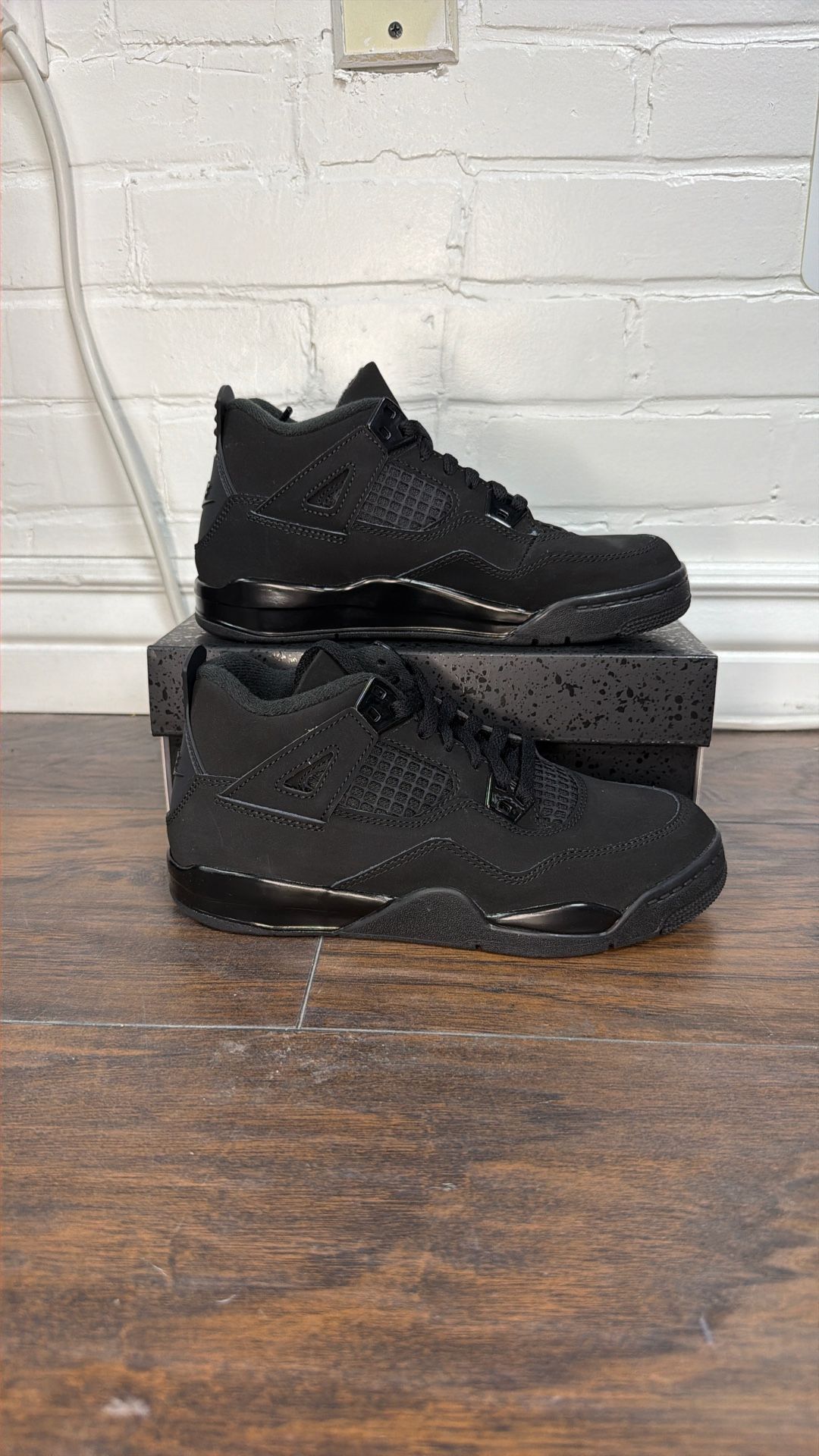 Jordan 4 Black Cat
