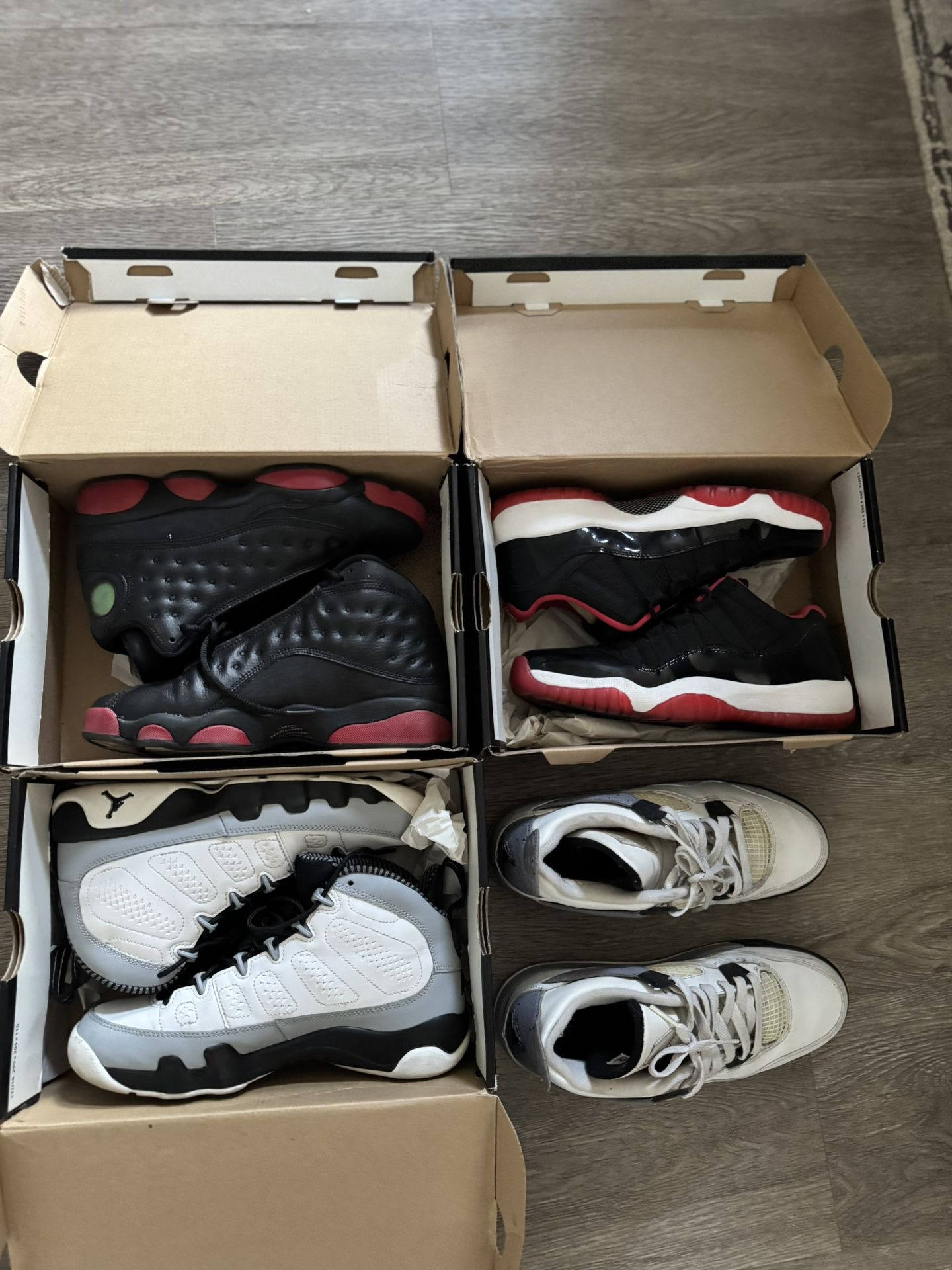 Jordan lot, Jordan 11 Retro Low Bred, etc.