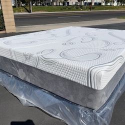 Full Organic Hybrid Cool Gel Memory Foam Mattress!•••