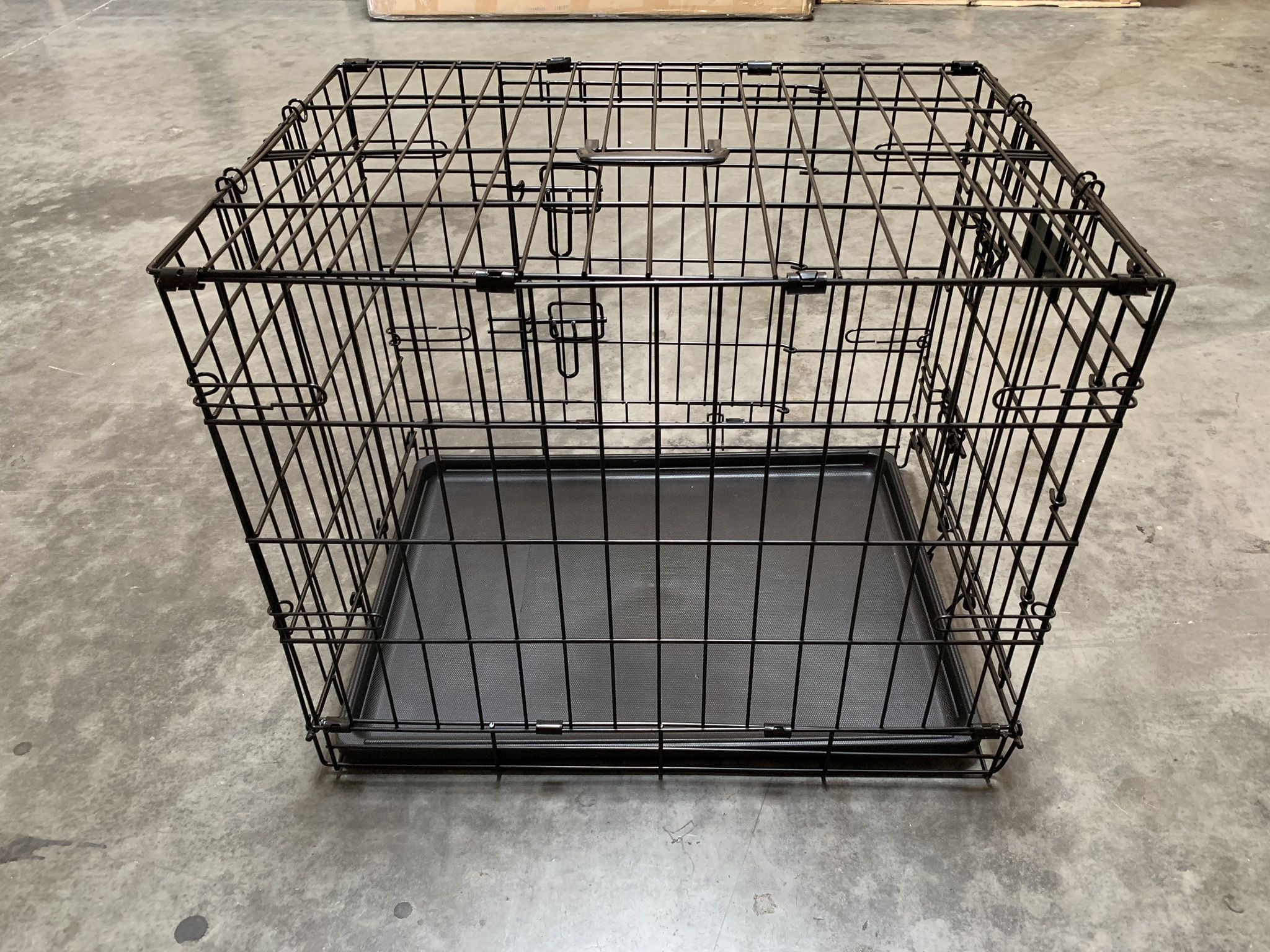Medium 24” Dog Crate wire folding cage 24”x17”x20””H double doors New in Box