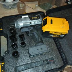 1/2  Impact Gun  One Battery  Not Changer But Works With Dewalt 