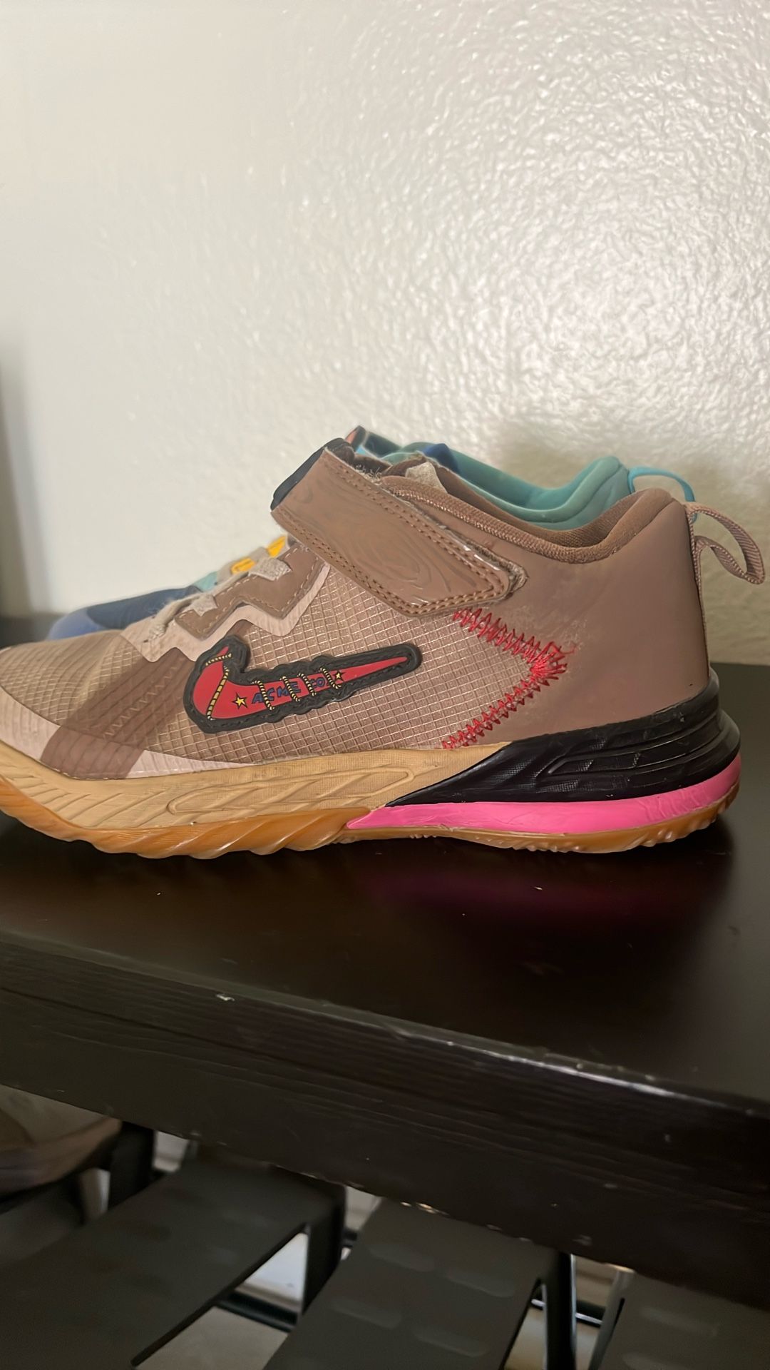 Tune Squad Nikes. Youth 2. Women 4. 
