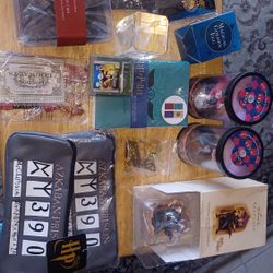 HARRY POTTER COLLECTIBLES.!!! BRAND NEW.!!