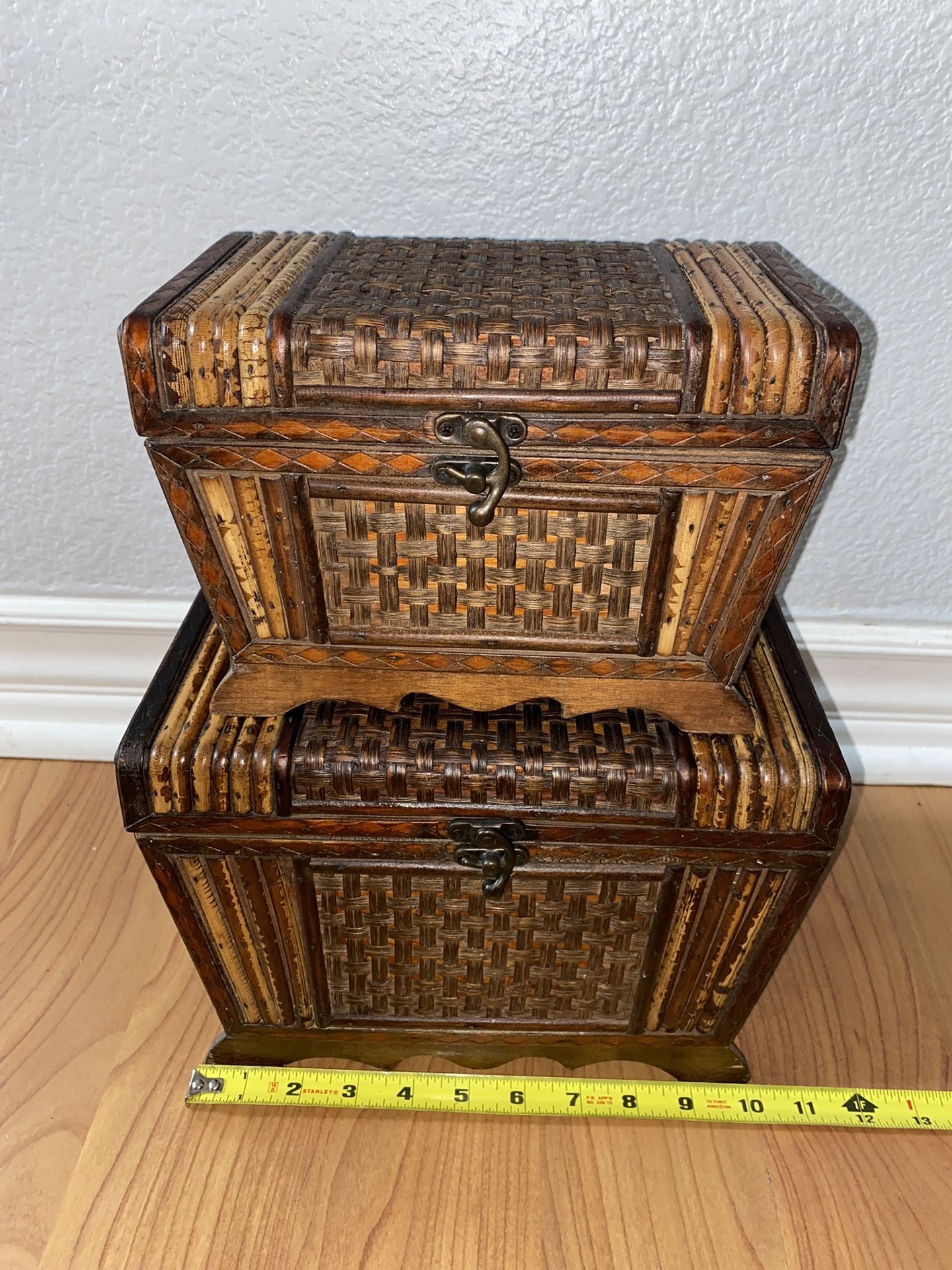Set of Home Decor Decorative Treasure Chests. for Sale in San Diego, CA