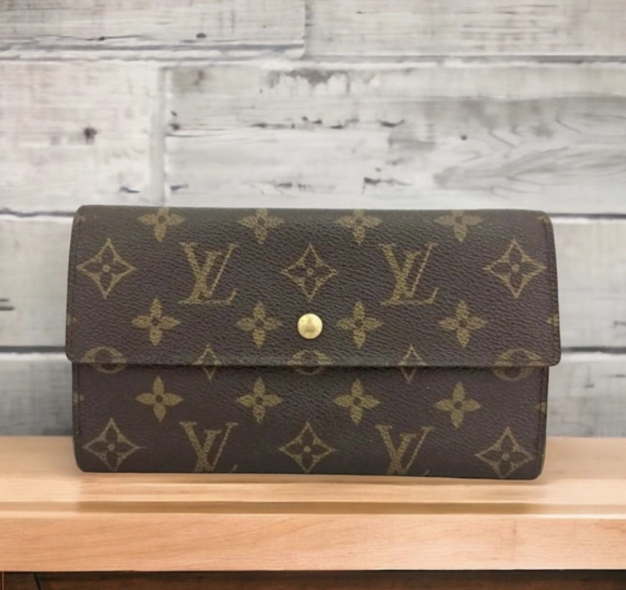 Louis Vuitton Wallet