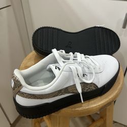 Puma Women Sneakers Soft Foam New 8.5