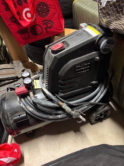 Husky 8 Gallon 150 PSI Air Compressor