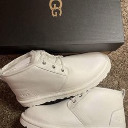 Uggs White Leather Boots 
