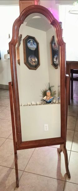 Freestanding Cheval Mirror