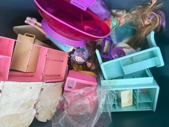 Vintage 1966 Mattel doll ￼accessories