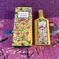 New In Box Gucci Flora Gorgeous Orchid Intense, 3.3, 100ml Eau de Parfum